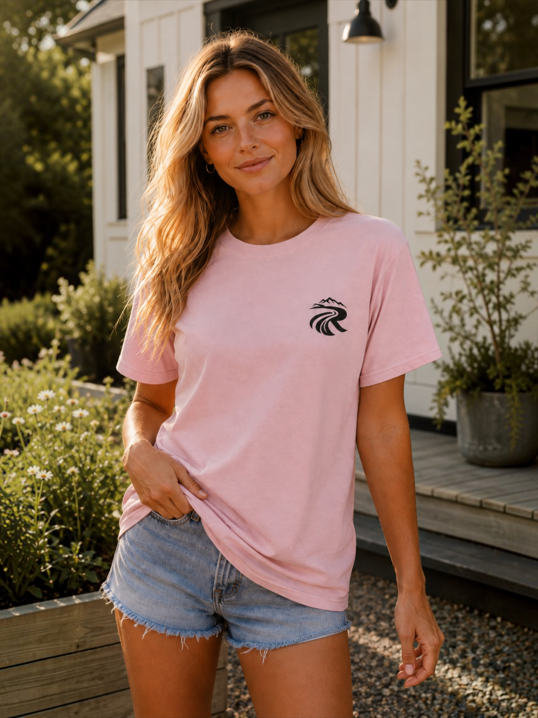 Golden Meadow Tee