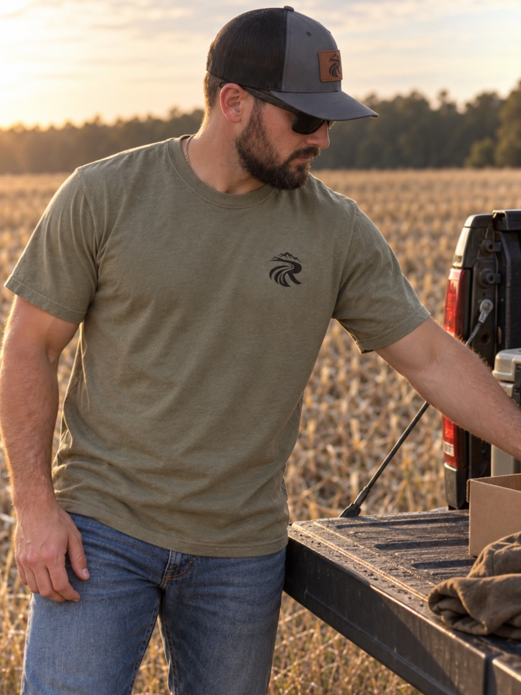 Dove Field Tee